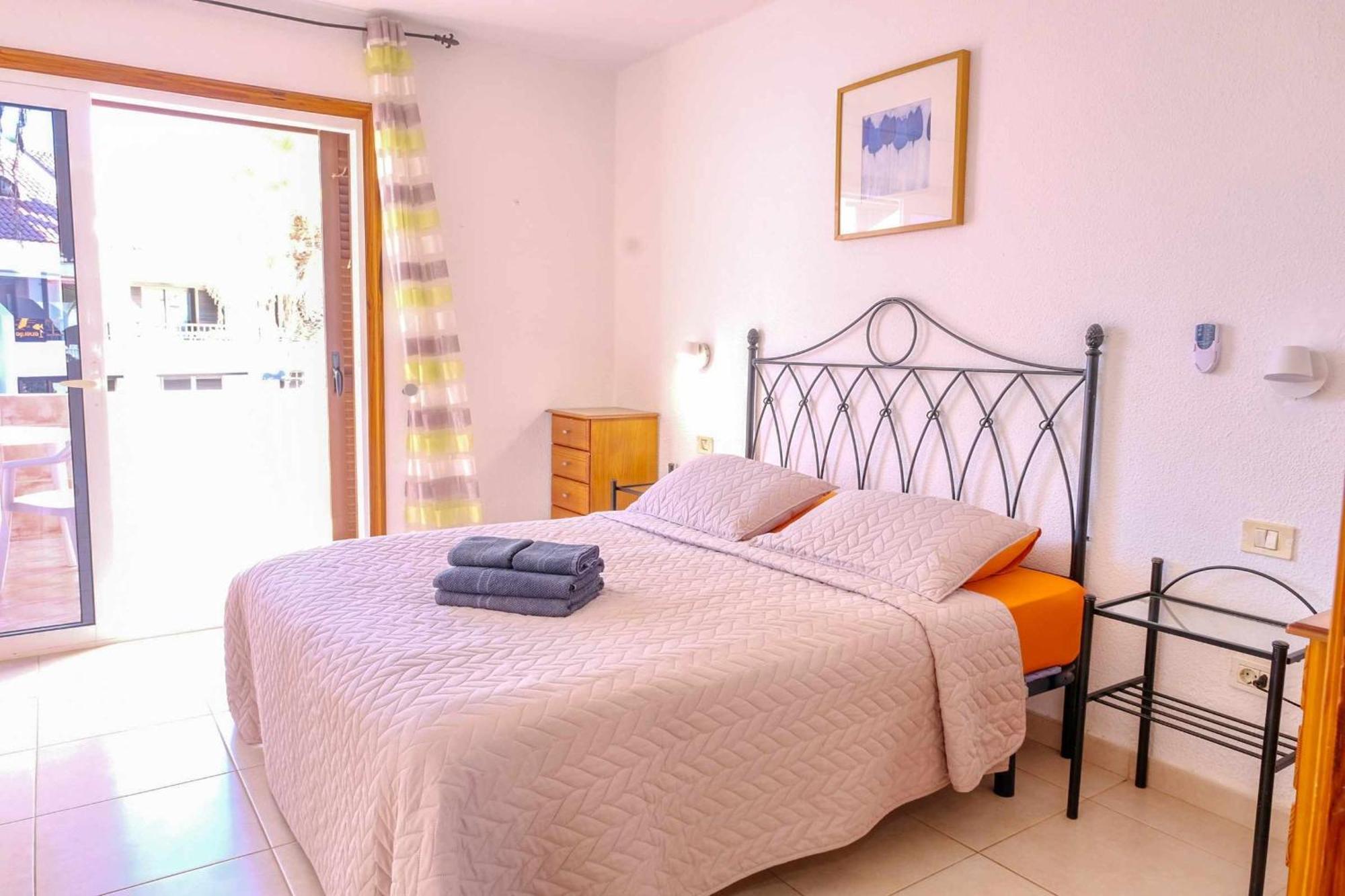 Parque Santiago 2 Villa 2 Tenerife Rental & Sales Плая-де-лас-Америкас Экстерьер фото
